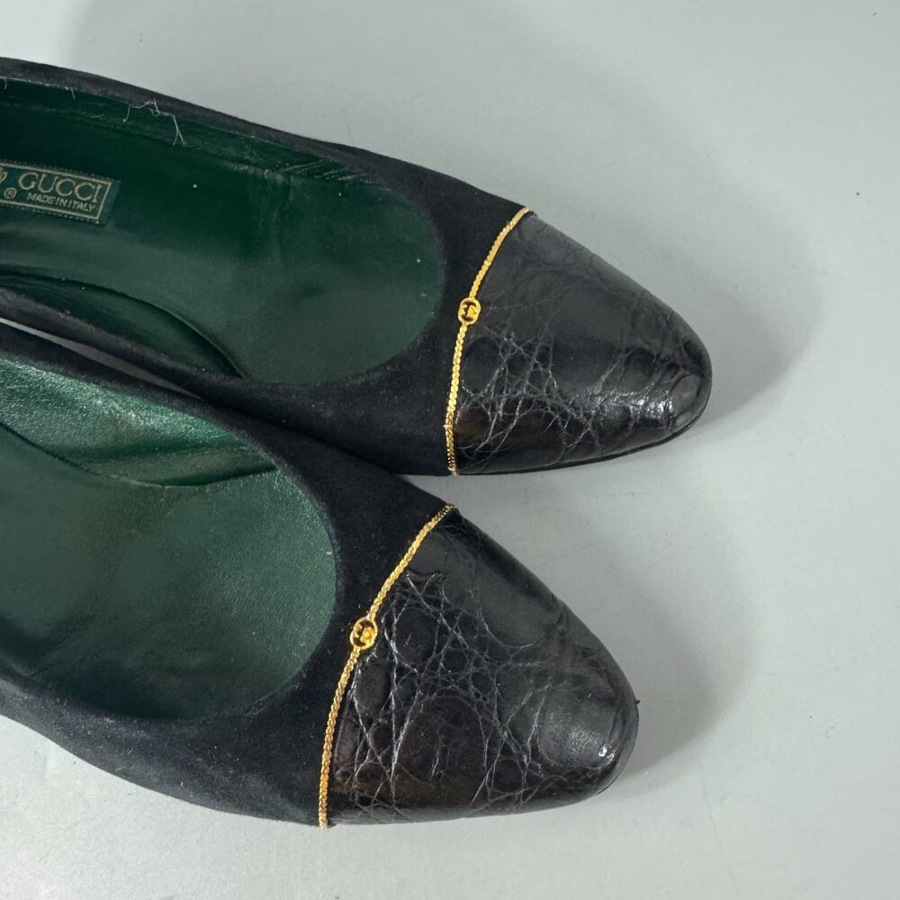 Authentic Gucci 70's-80's Black Suede/Leather w/ Micro GG Logo Pumps, Size 38.5 - Picture 11 of 14